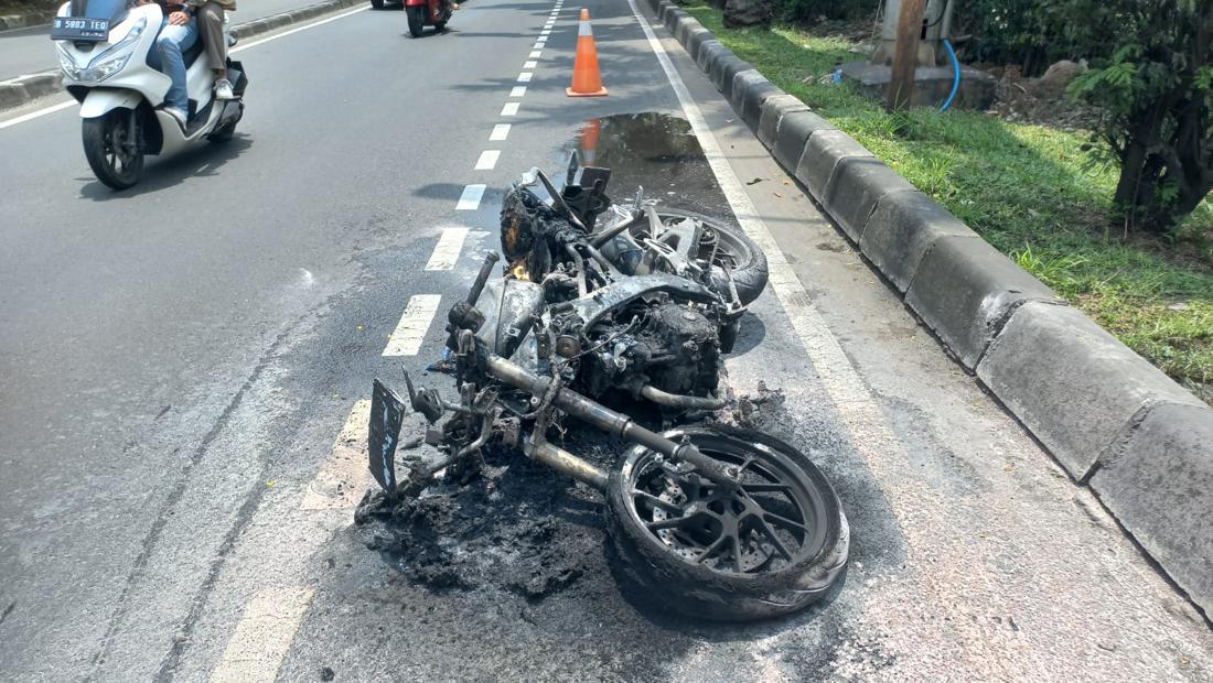 Misteri di Balik Kobaran Api: Mengupas Tuntas Fenomena Motor Terbakar dan Cara Mencegahnya