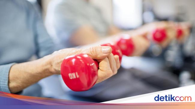 8 Pilihan Olahraga Ringan untuk Usia 50-an agar Badan Tetap Sehat