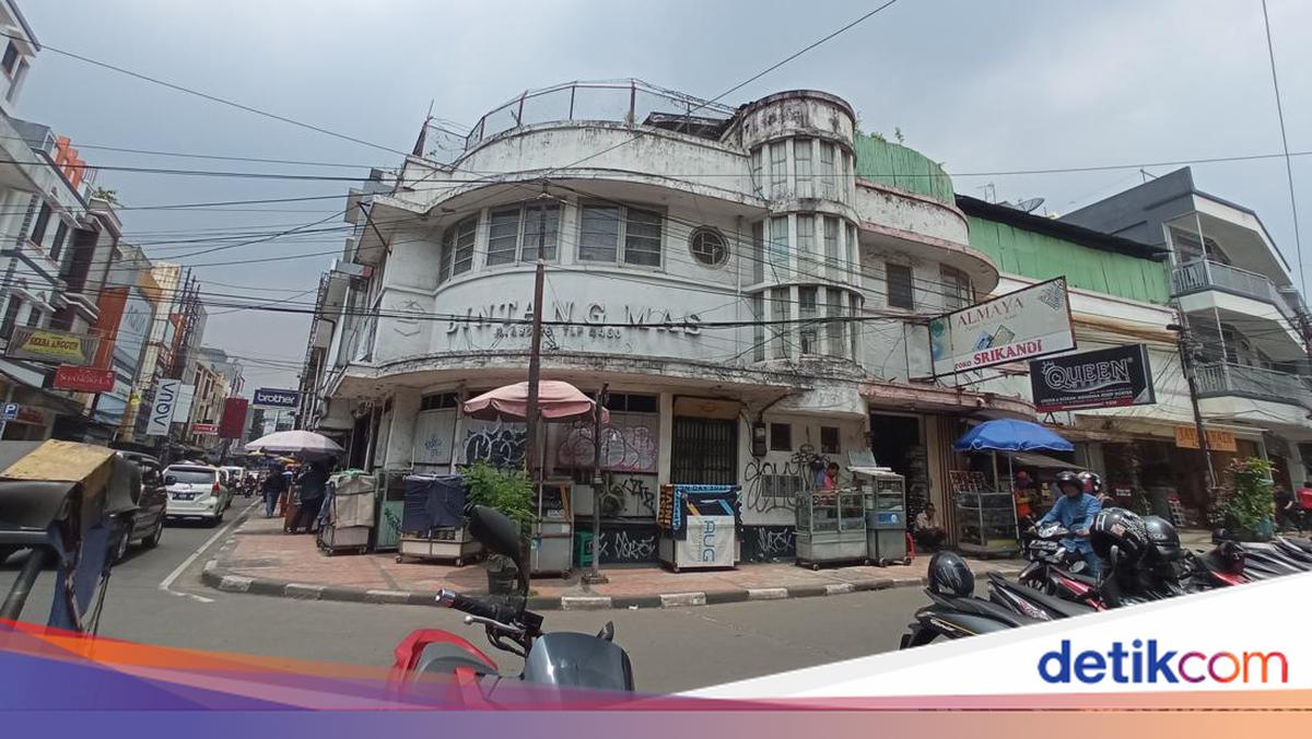 Jalan ABC di Bandung menyimpan sejarah panjang, mencerminkan perpaduan budaya Arab, Pribumi, dan Cina. Simak ceritanya.