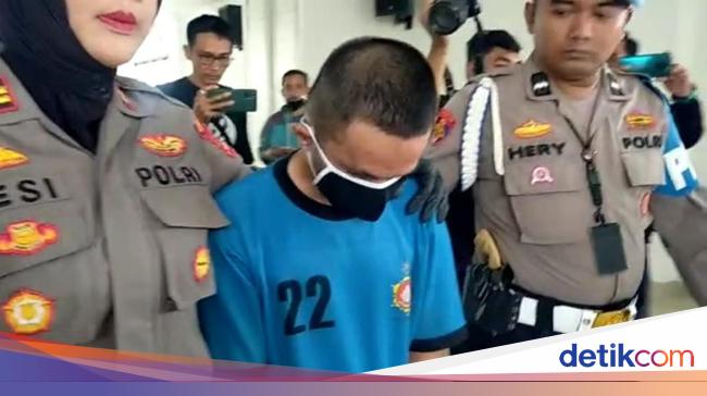 Reasons Why Mutilation Suspect Dedy Dumped Body Parts in Bogor Revealed by Police