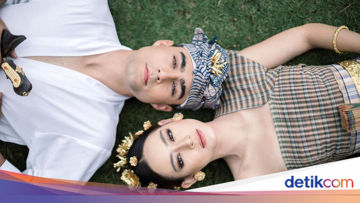 Anya Bobkinaning porno videolari