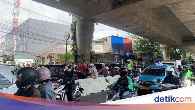 Antasari South Jakarta Closure Disrupts Access for School Children: Residents’ Opinions Refuse U-Turn