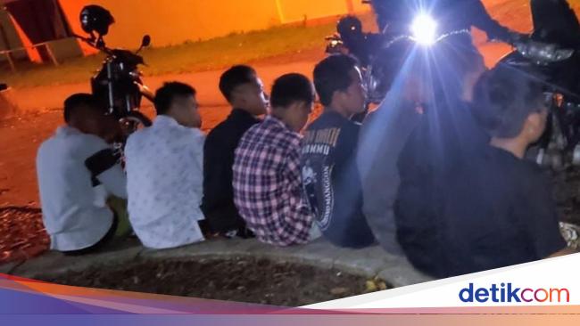 Sejumlah Remaja Bondowoso Diamankan Diduga Perang Sarung Batu Miras