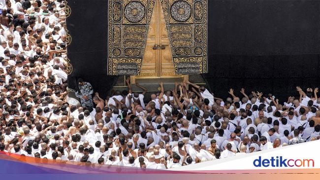 Saudi Arabia’s Supreme Council of Scholars Issues Fatwa Requiring Hajj Permit