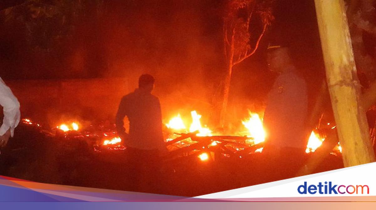 Rumah di Pandeglang Hangus Terbakar, Diduga Akibat Korsleting