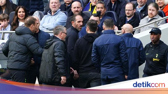 “Commotion between Coaches during Tottenham Hotspur vs Brighton & Hove Albion Match”