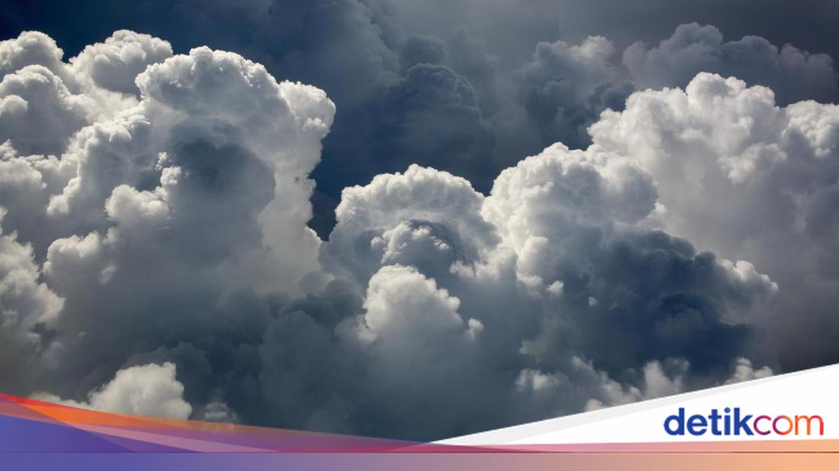 Mengapa Tidak Semua Awan Menghasilkan Hujan?