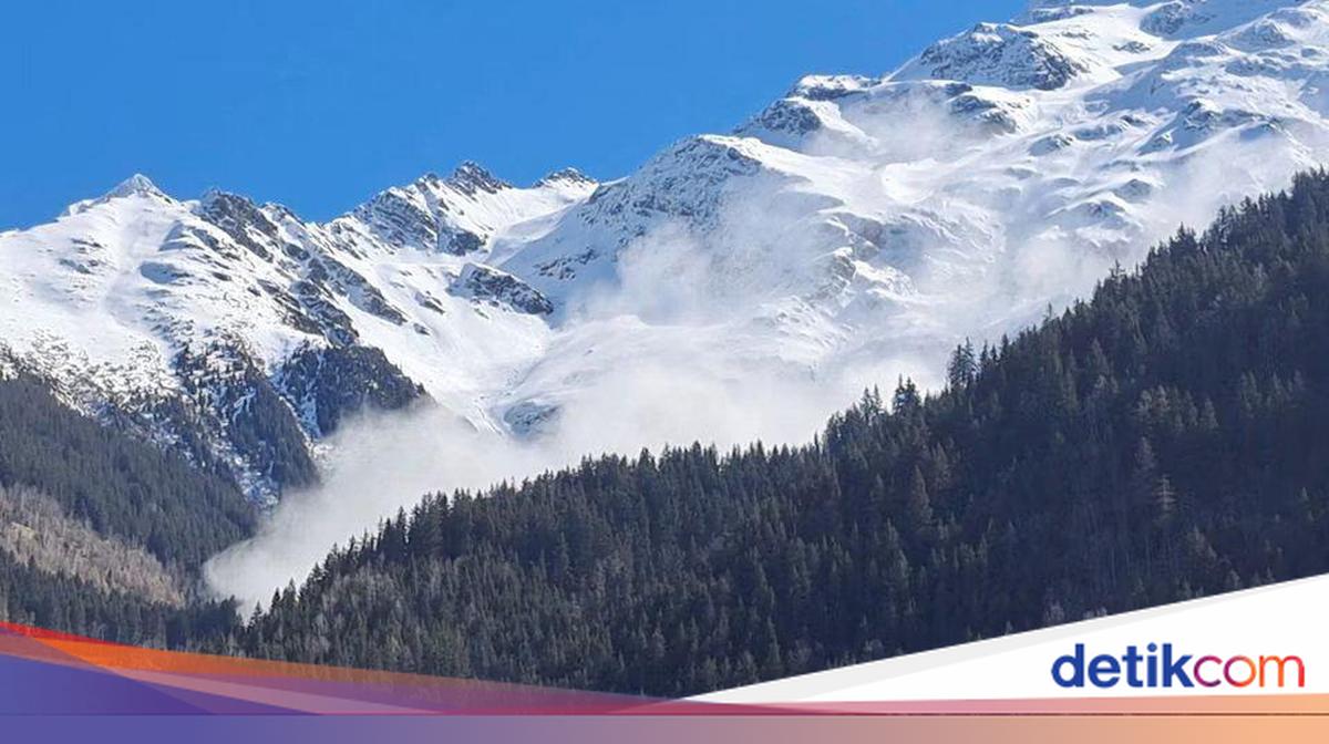 Longsor Salju di Pegunungan Alpen Prancis Tewaskan Dua Pemain Ski