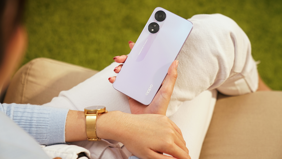 Safe Transactions Use NFC Features OPPO A78 5G The Local Read