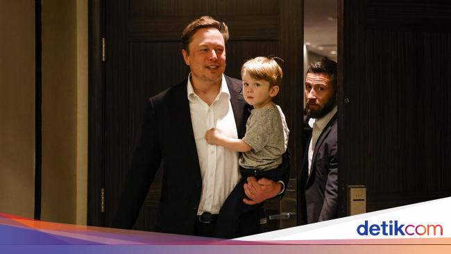 Elon Musk’s Rare Appearance with Son X AE A-XII in Miami Event