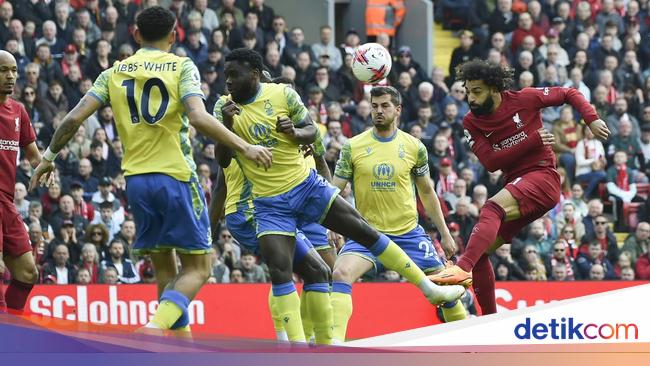 Liverpool Dominates But No Goals Scored in Premier League Match Against Nottingham Forest at Anfield