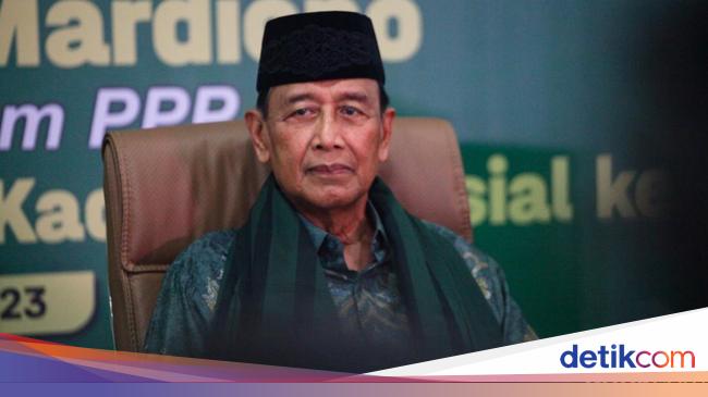 Wiranto Expresses Feelings on Leaving Hanura Party: “I Let the Ship Go”