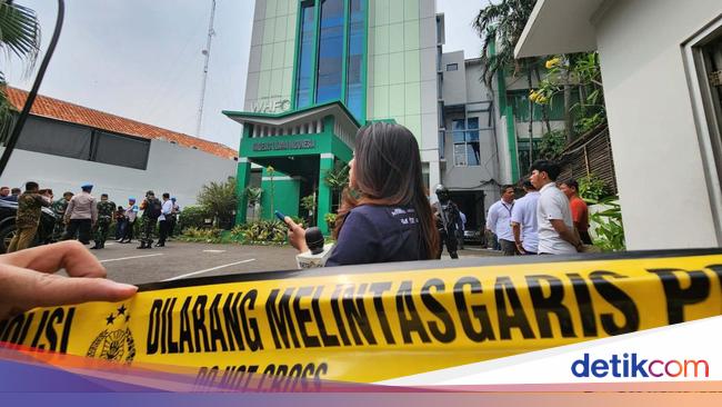 Perpetrator of Jakarta Shooting Died of Heart Attack, Autopsy Confirms