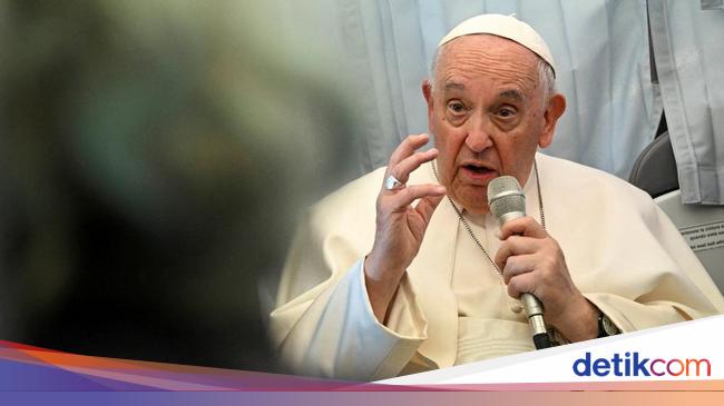 Pope Francis Calls for an End to Hamas-Israel War and Urges Humanitarian Aid in Gaza Strip