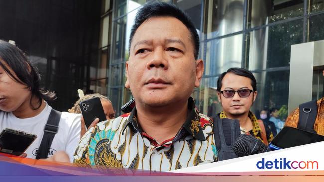 Brigadier General Endar Priantoro Returns as KPK Investigation Director after Removal Case