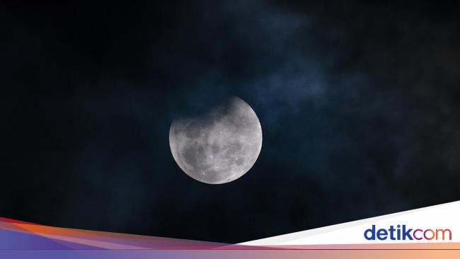 Penumbral Lunar Eclipse Schedule In Ramadan 2024: Location and How to ...