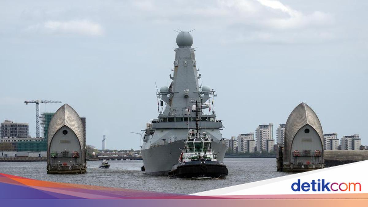 Kapal Perang Berteknologi Canggih Kawal Penobatan Raja Charles III