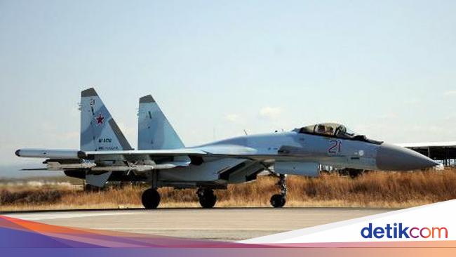 Russian Su-35 intercepts Polish aircraft patrolling for EU border agency over Black Sea