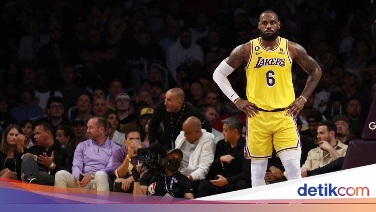 Mark Walter Ambil Alih, Belasan Karyawan Lakers Dihajar PHK!