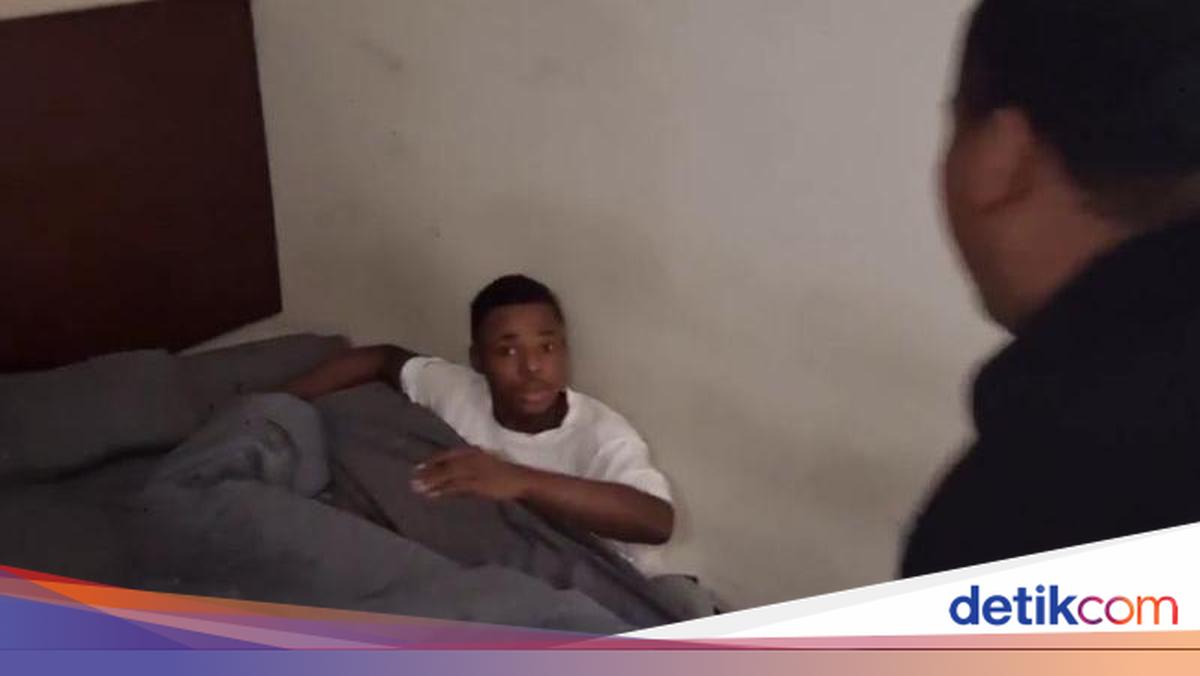 Ada-ada Saja! Hindari Razia di Apartemen Jakut, WNA Sembunyi di Balik ...