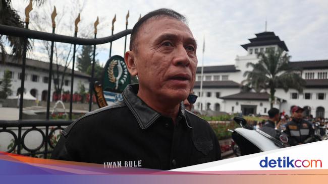 Iwan Bule Eks Ketum PSSI Diangkat Jadi Komut Pertamina