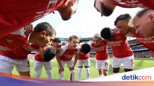 “Arsenal’s Impressive 2022/2023 Premier League Season in London”