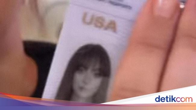 Tips on How to Avoid Problems with Hot Passport Photos: A Podcaster’s Experience