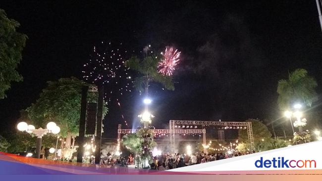 Surabaya Pilih Doa, Tak Perlu Kembang Api! Malam Tahun Baru 2026 Diganti Pengajian Nasional untuk Su