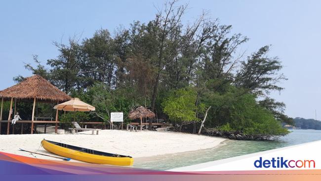 8 Pantai Terdekat Jakarta yang Bagus dan Cocok untuk Liburan