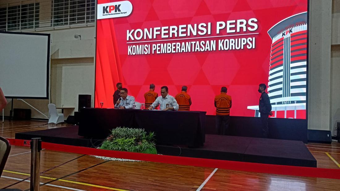 Jadi Tersangka Kasus Suap, 3 Pejabat Pemkab Pemalang Ditahan KPK