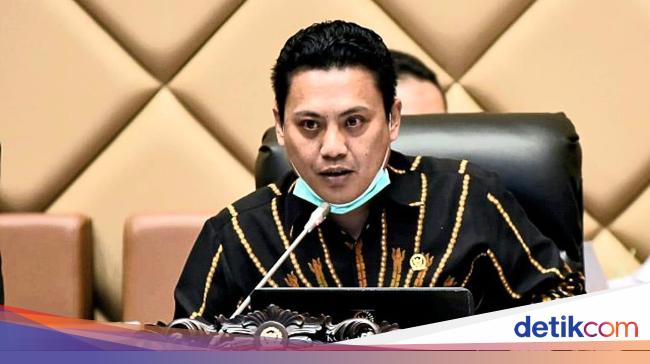 Pimpinan Komisi V Usul Moge Masuk Jalan Tol: Tambah Pendapatan Negara