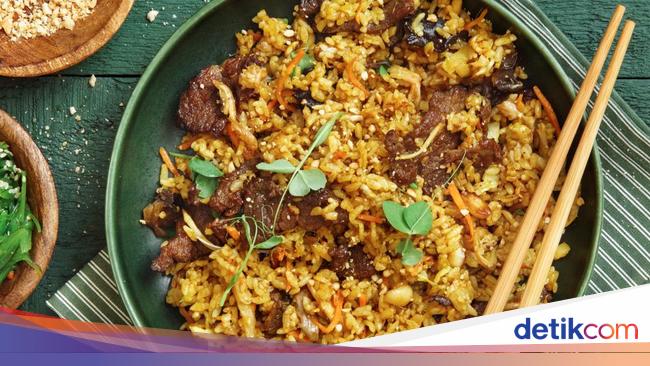 3 Resep Nasi Goreng Daging yang Gurih Spesial Untuk Makan Malam