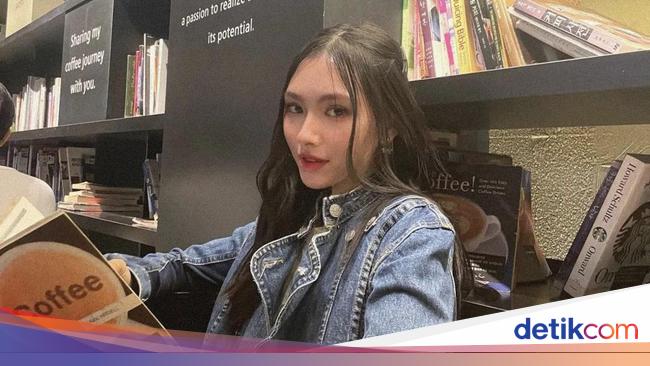 7 Potret Via Mojang Bandung Yang Debut Jadi Idol Kpop Susul Dita Karang 