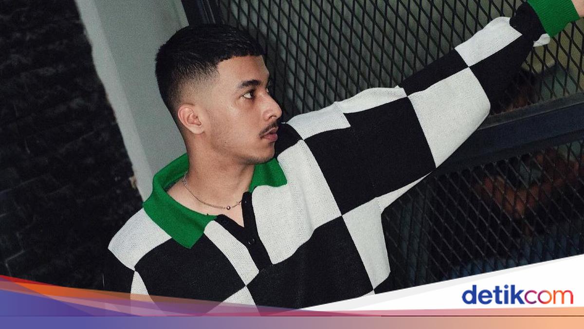 No More You and I, Aziz Hedra: Perpisahan Tak Selamanya Buruk