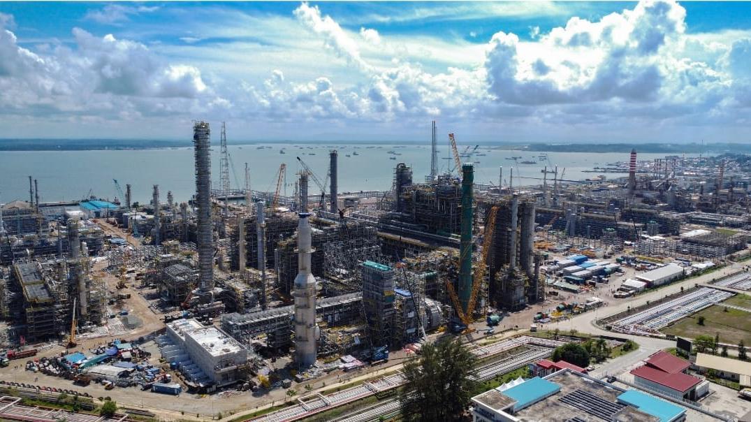 Mengintip Kilang Modern Pertamina Di Balikpapan Dari Udara