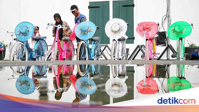 Serunya Libur Sekolah Sambil Bersepeda Di Kota Tua