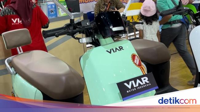 Skuter Listrik Sprinto Cuma Rp25 Jutaan, Tampang Ganteng, Ngebutnya Bikin Melongo!