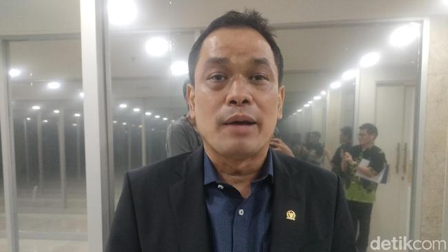 Buntut Kasus di Makassar, Legislator Dorong Edukasi Masif Beda Uang Asli-Palsu