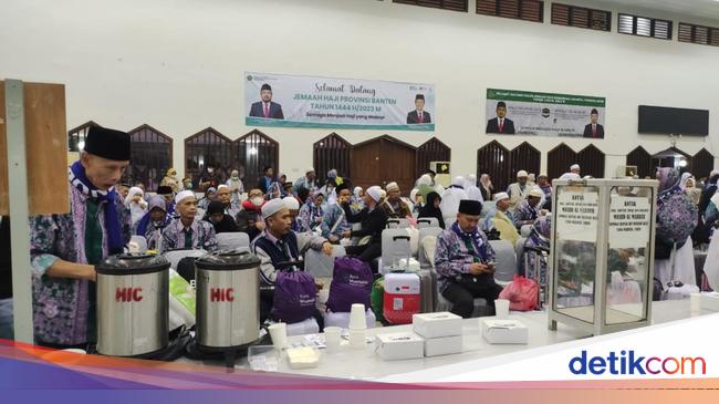 Jemaah Haji Tak Langsung Dapat 10 Liter Zamzam Begini Distribusinya