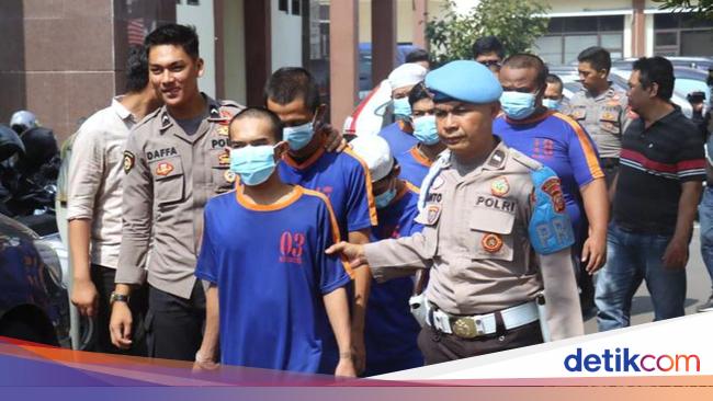 17 Pengedar Narkoba Di Karawang Tak Berkutik Usai Diringkus Polisi