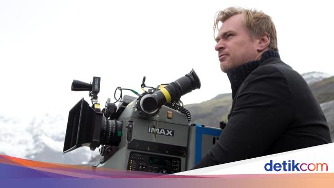 Christopher Nolan: Dampak AI Seperti Awal Mula Bom Atom | Berita