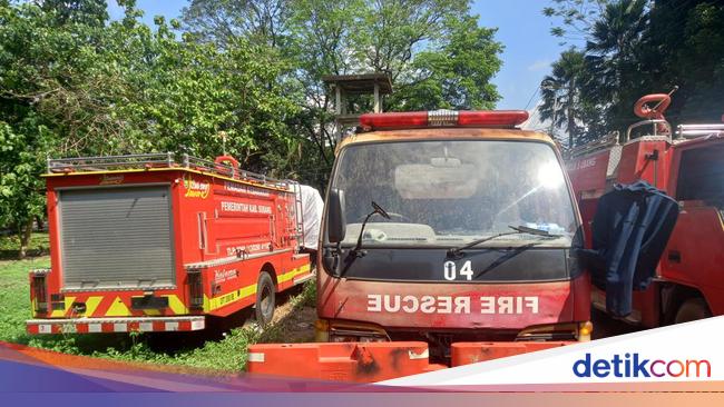 Jerit Damkar Subang di Tengah Minimnya 'Alat Tempur'