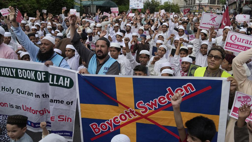 Swedia Tingkatkan Level Siaga Ancaman Teror Usai Pembakaran Al-Quran