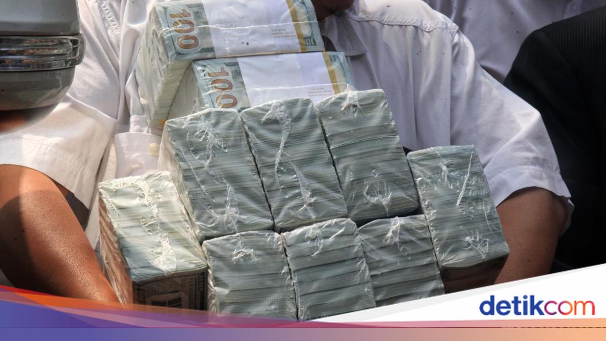 Kejagung Didesak Usut Rp 27 M yang Dibalikin Terkait Korupsi BTS