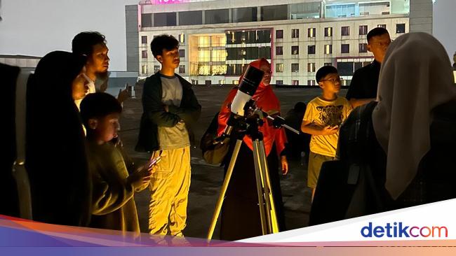 Bandung Children Engage in Astronomy Activities During School Holidays