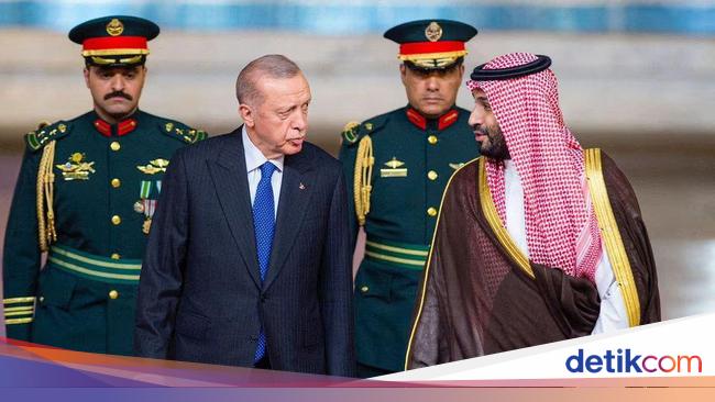 Riyadh Agrees to Buy Artificial Drones from Turkey: Deals Secured by President Erdogan for Turkey’s Economy