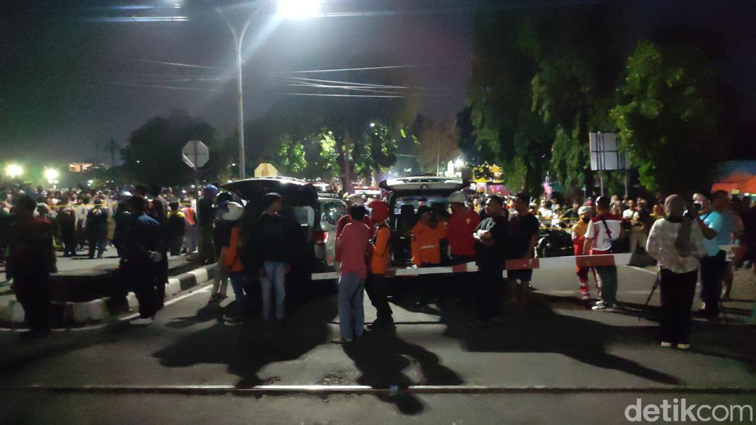 Kecelakaan Kereta Brantas Vs Truk Di Semarang, Ada Penumpang Jadi Korban