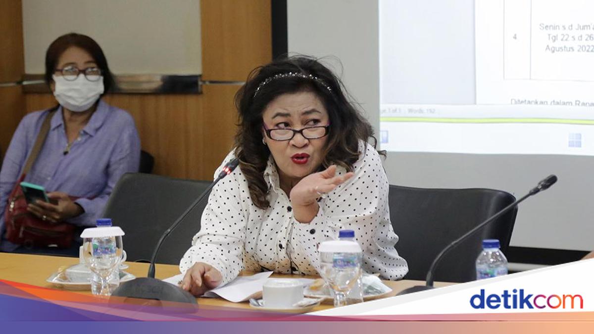 Intip Lagi Aset Properti Cinta Mega yang Dipecat Imbas Main Slot Saat Rapat