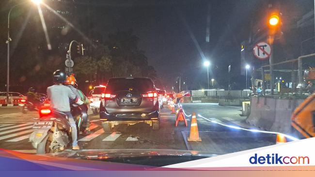 Traffic Jams in Jakarta’s Semanggi and Sudirman Areas