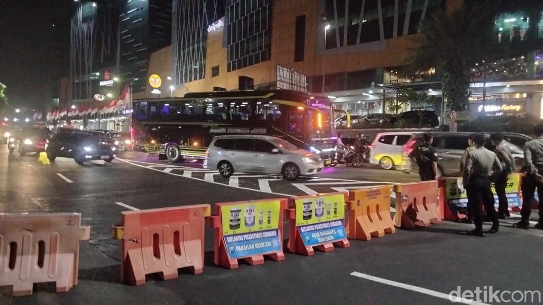 Surabaya Disekat Saat Malam Tahun Baru, Catat Titiknya